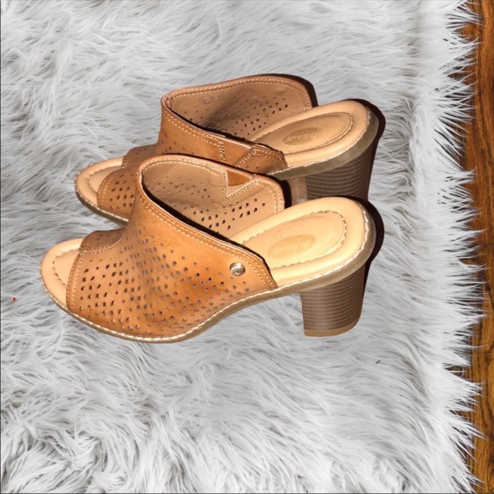 Dr. Scholl's Promise Peep Toe Block Heel Booties 6.5M Cutout Design